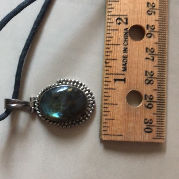 Labradorite set in sterling silver charm on braided cord necklace - Picture 12 of 12